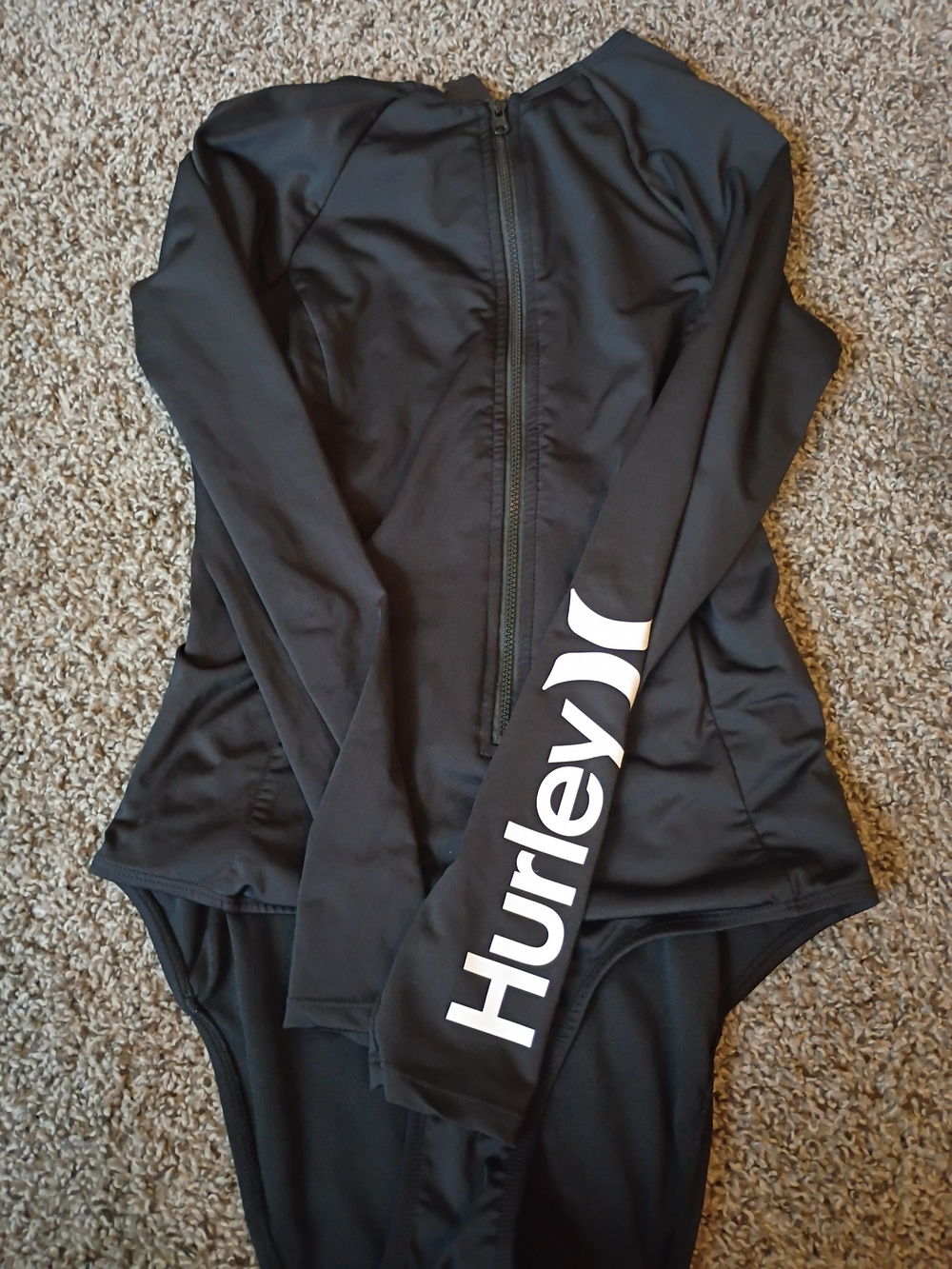 Hurley Women's Black Long-Sleeve Zip Front One-Piece Swimsuit